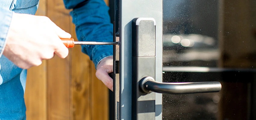 Aluminium Door Lock Replacement in Concord, California